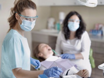 Retrait d'anciens implants